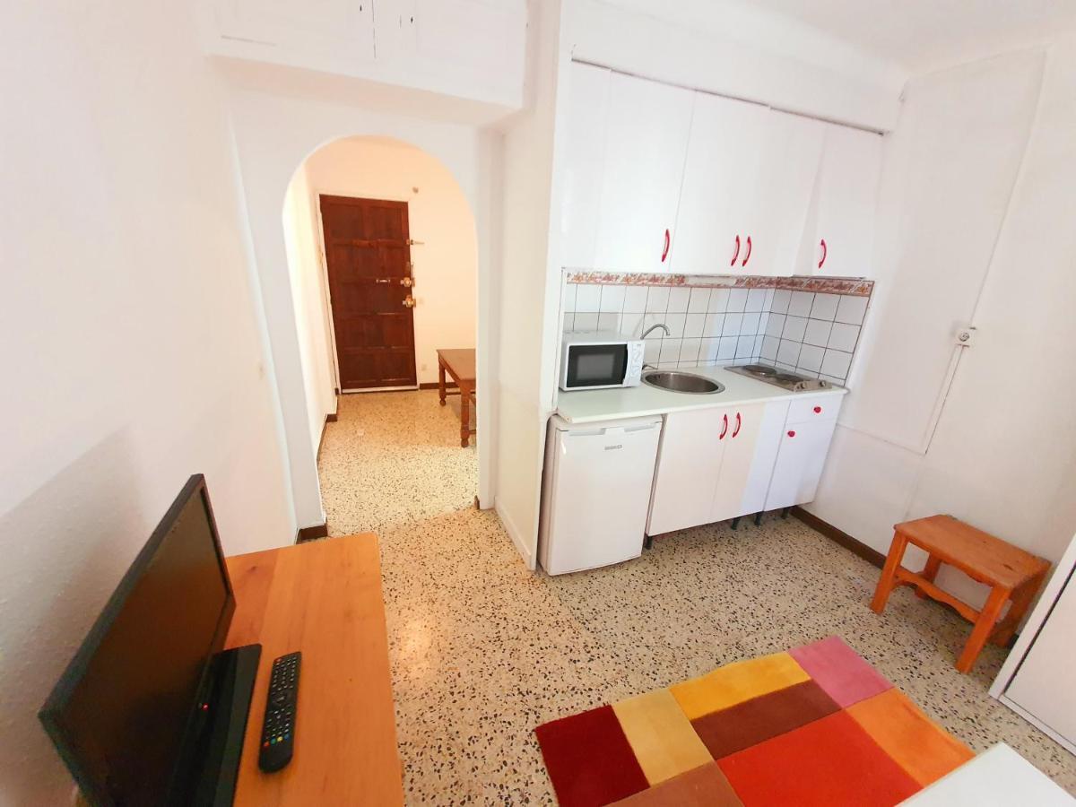 Estudio Karina Beach-4 เอมปูเรียบราบา ภายนอก รูปภาพ
